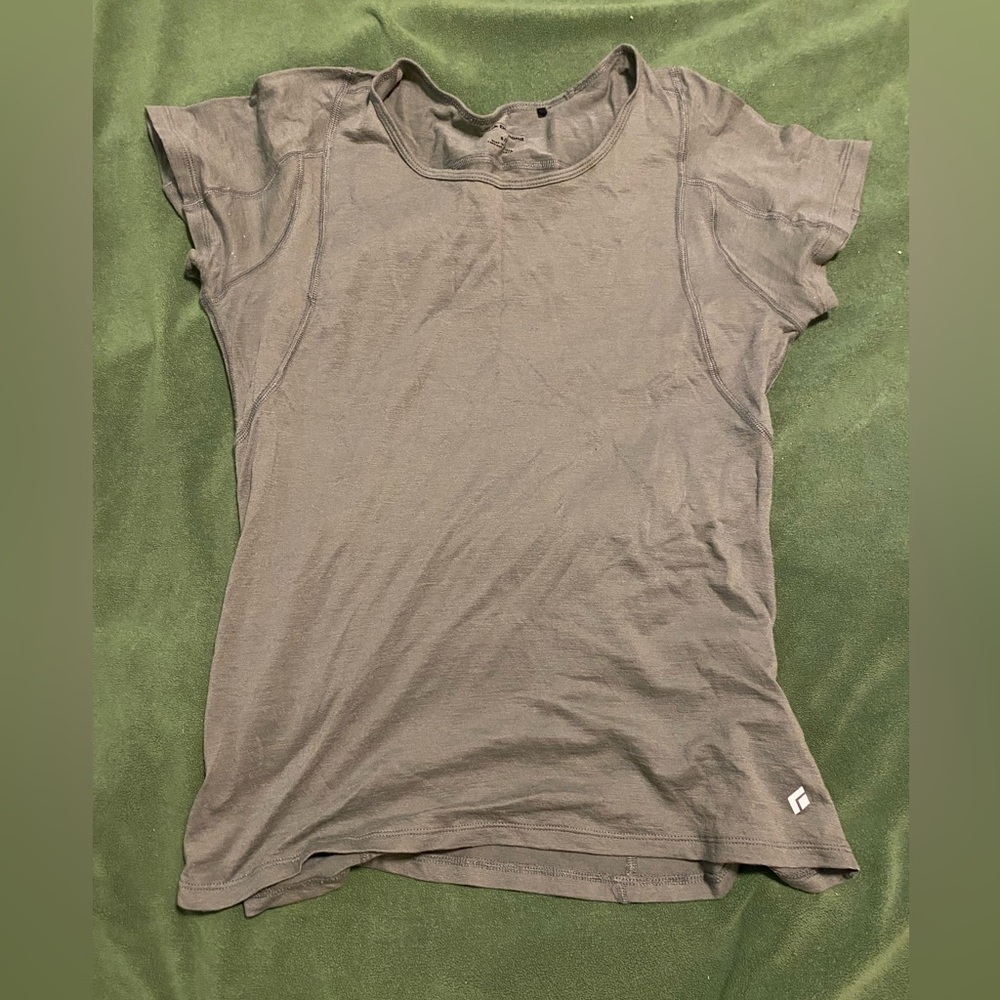 Black diamond t shirt good condition!